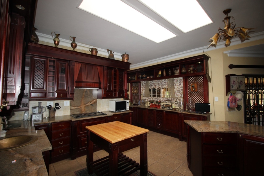 3 Bedroom Property for Sale in Lake Deneysville Free State